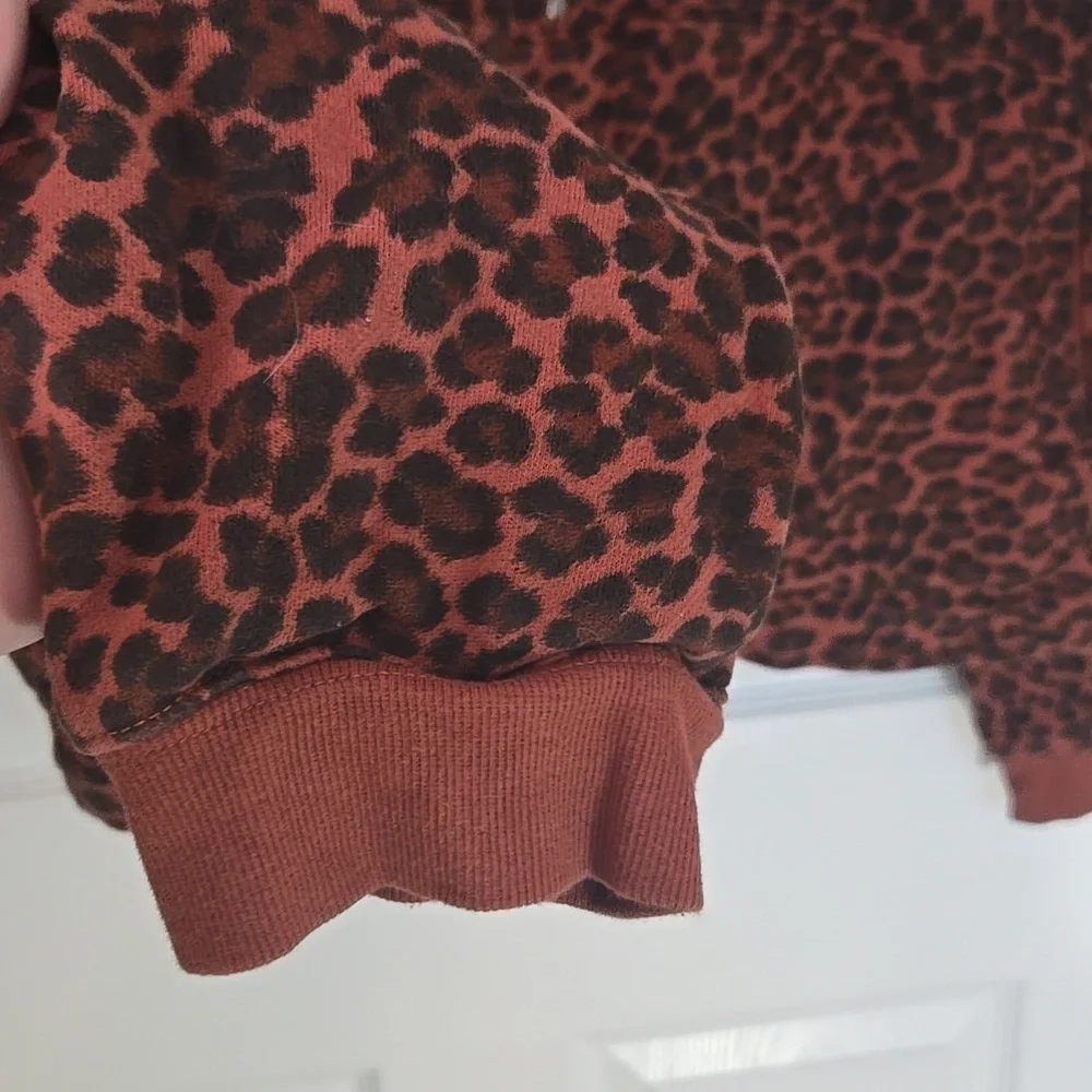 Spiritual Gangster Brown Leopard Print Jogger Set Like New - Picture 5 of 10